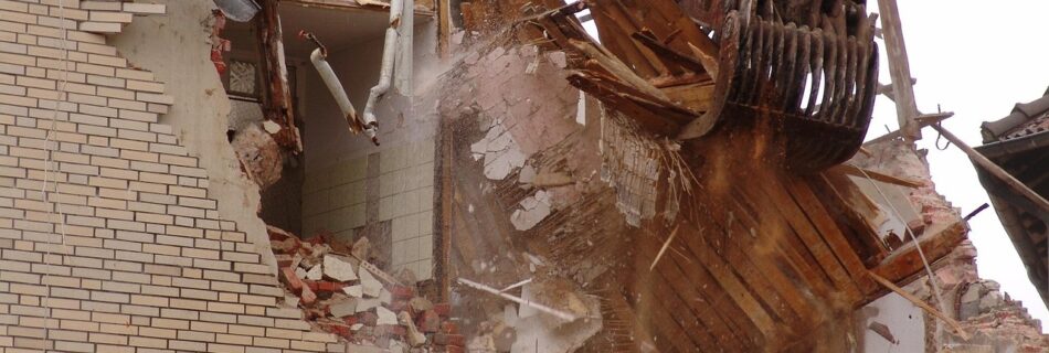 Vandskuring af hus – hvilke faktorer påvirker prisen?